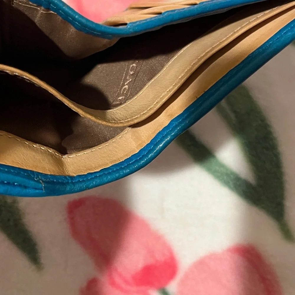 Blue Patterned Wallet - Picture 4 of 6